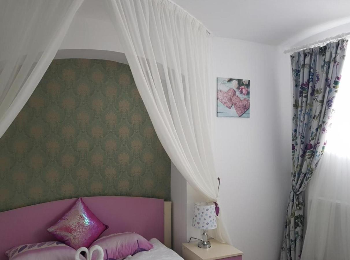 Wall St House Sibiu Buitenkant foto